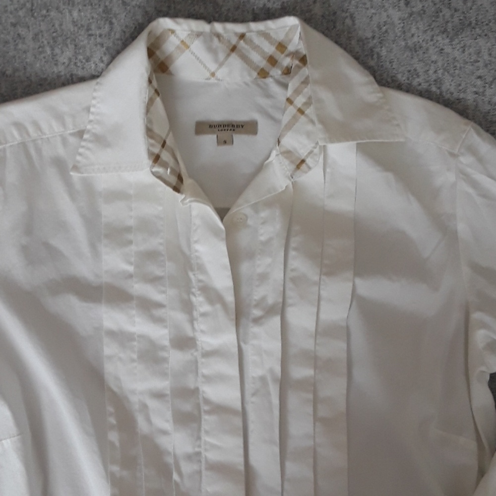 Burberry white plain blouse